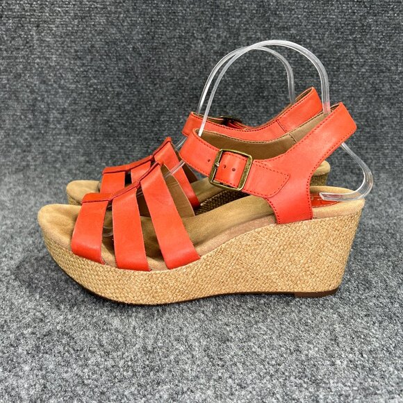 Clarks Platform Wedge Sandals Women's Size 10 Redish Orange Leather Buckle Shoes - Picture 4 of 12